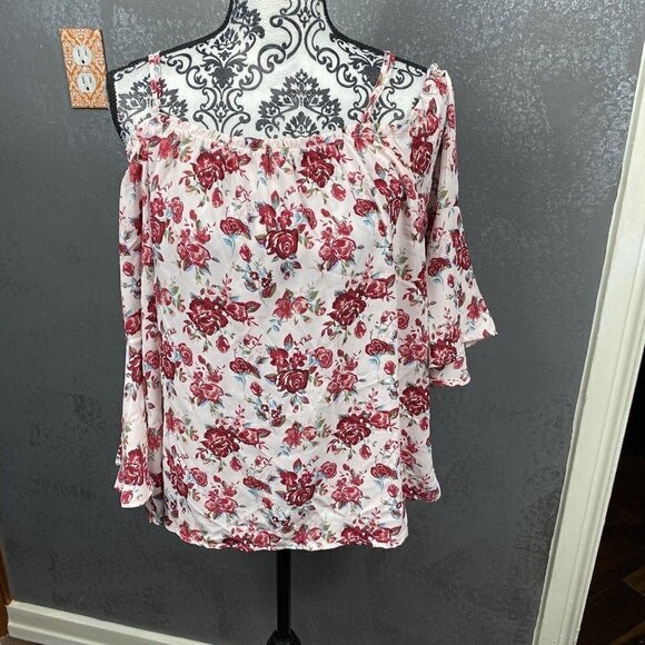 NWT Crave Fame by Almost Famous pink floral bell sleeve off the shoulder blouse. - Picture 1 of 9